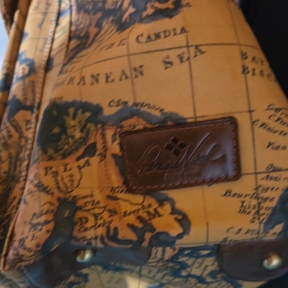 Patricia Nash Sorlana Travel Tote Like New No Call Outs - Picture 5 of 11